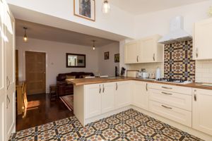 Kitchen- click for photo gallery